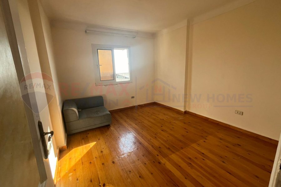 Duplex apartment for rent 165 m Saba Basha (Al-Mansoura st.)