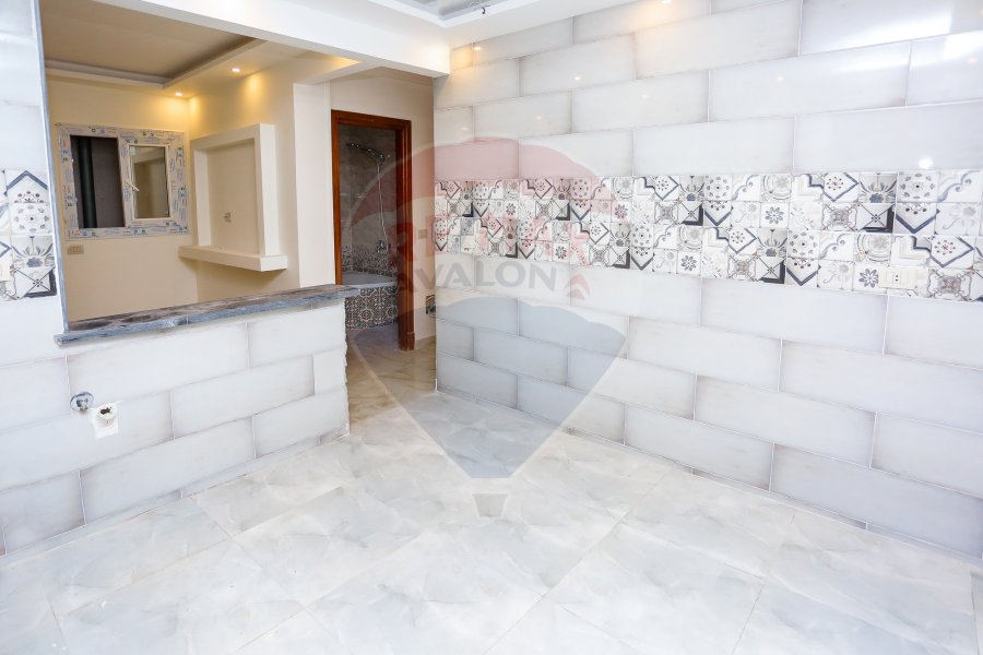 Apartment for rent 250 m Sidi Bishr (the beginning of Khaled Ibn Al-Waleed Street)