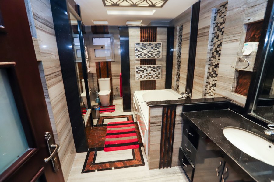 شقة للبيع 310 م سابا باشا (على البحر مباشرة) - Smart Home بالكامل