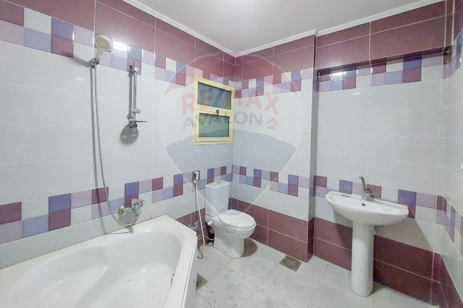 Apartment for rent 175 m Gleem (Qabbani St.)