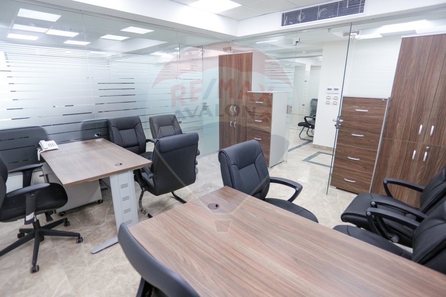 Administrative unit for sale 172 m Smouha (Army Towers)