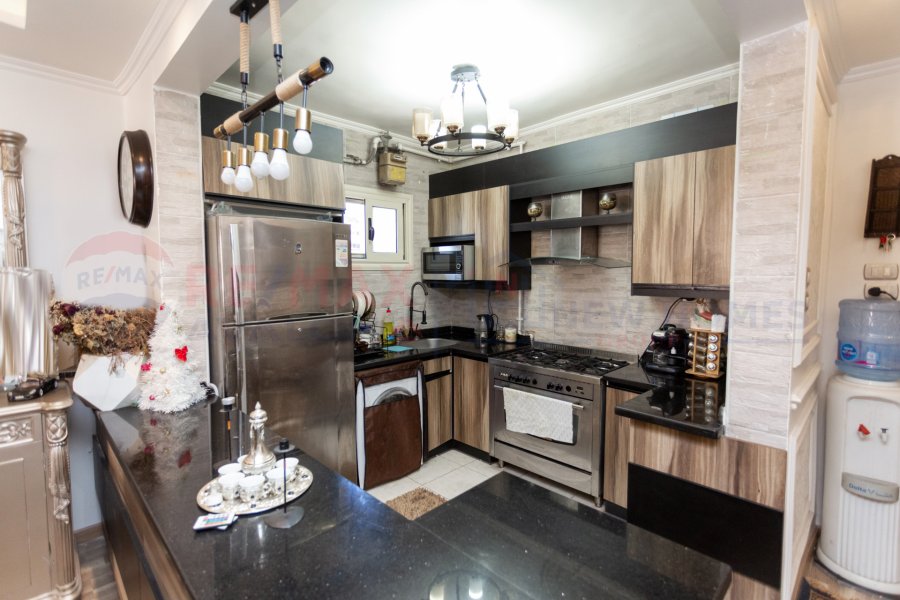 Apartment for sale 130 m Roshdy (police Mostafa Kamel Towers)