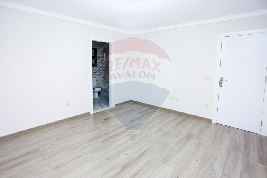 Apartment For Sale 174 m Smouha (East Towers Compound - Ryada St)