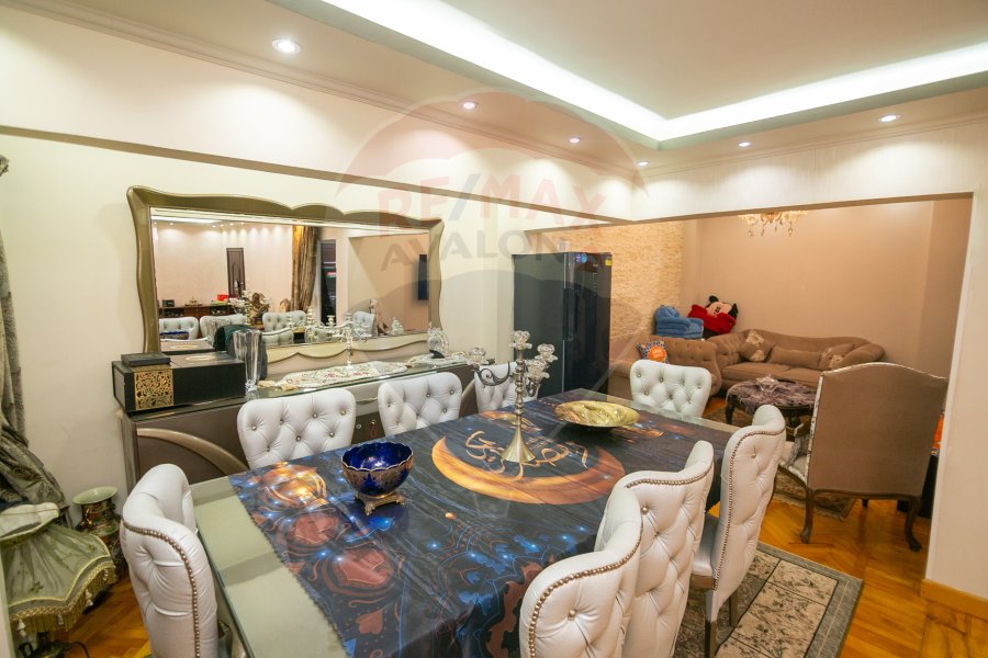 Licensed apartment for sale 140 m Al Ibrahimiyya (steps from Abu Qir St.)