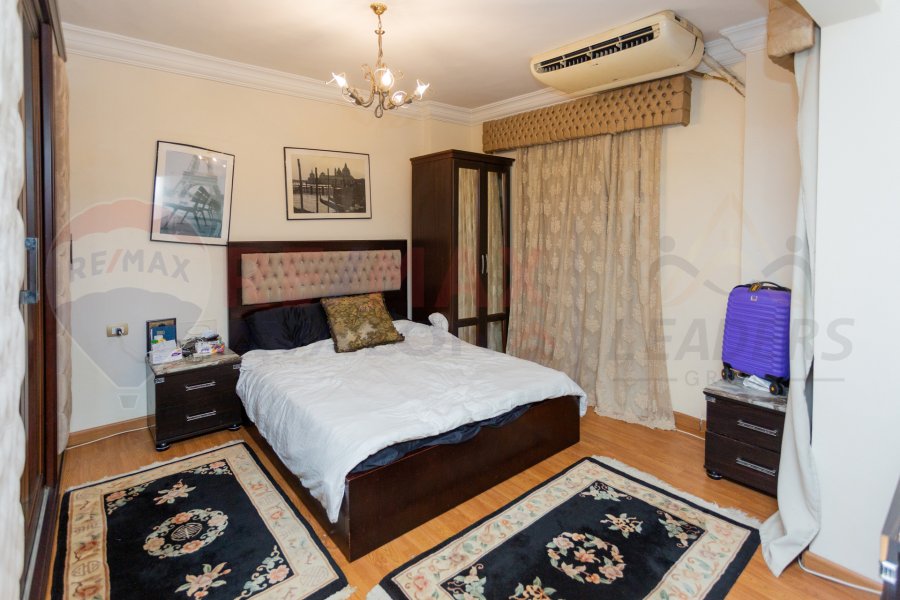 Apartment for sale 210 m Saba Pasha (steps from Abu Qir Street)