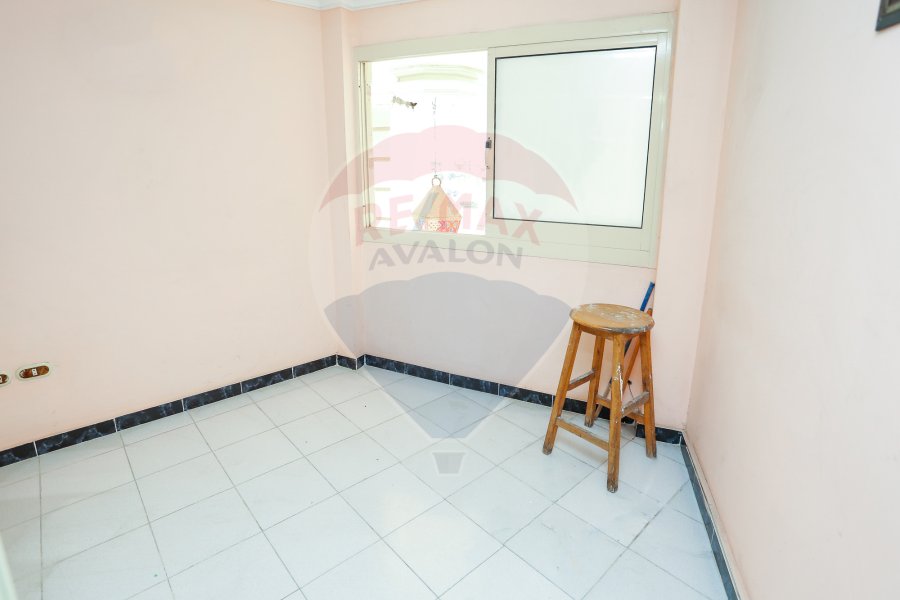 Administrative unite for rent 120 m Camp Caeser (College of Engineering St)