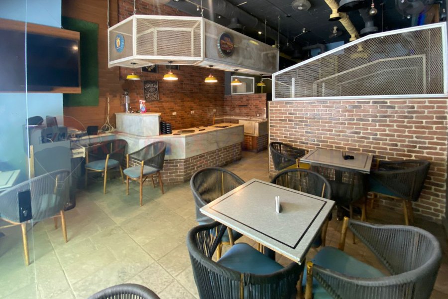 Shop for sale 75 m Moharam Bek (Al-Sawaleh st.)