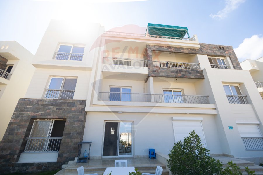 Furnished Ground Chalet for sale (Sea View - Ras Al-Hikma) 120 m