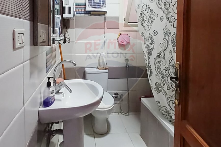 Apartment for sale 140 m Moharam Bek (Branched from Green St)