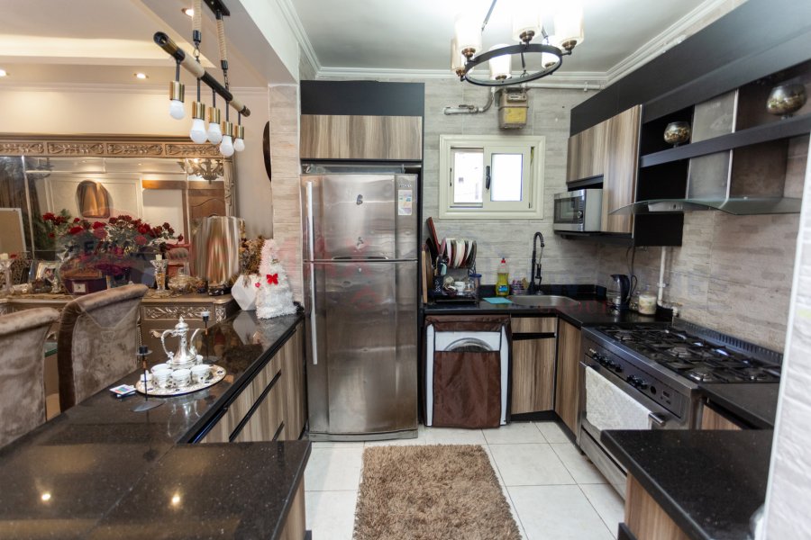 Apartment for sale 130 m Roshdy (police Mostafa Kamel Towers)