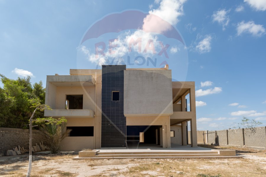 Stand alone villa for sale (Al-Kafouri Road) King Mariout 857 m