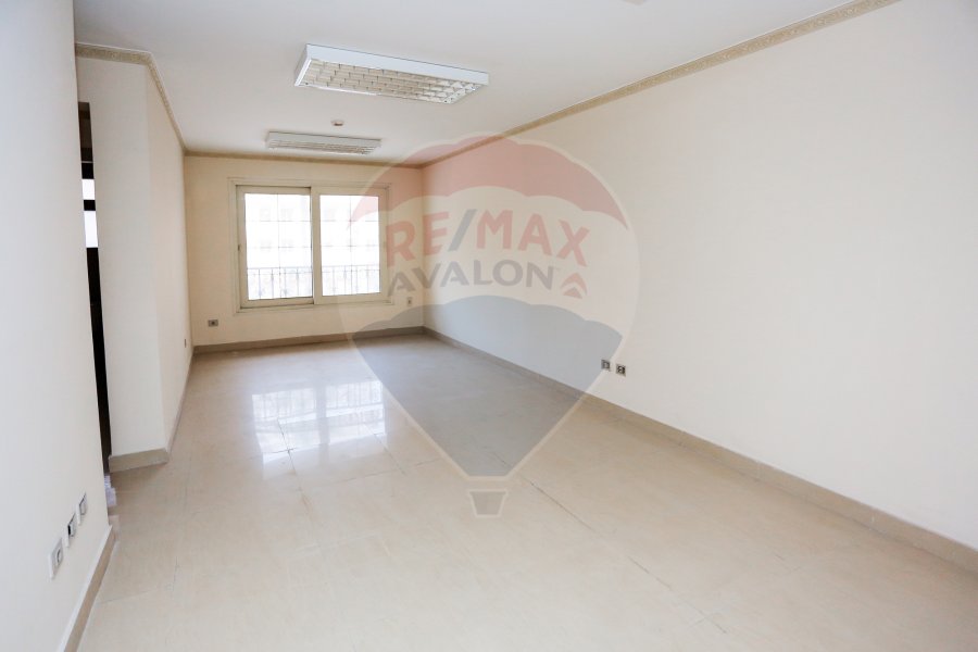 Mezzanine for Rent 825 m Smouha (Fawzy Moaz St.)