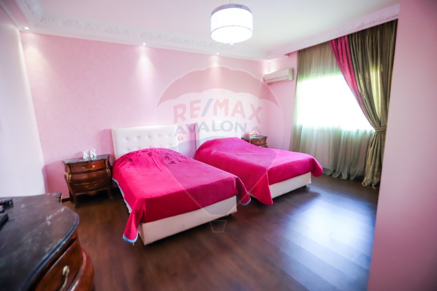 Villa for sale 609 m King Mariout (El Orouba Compound)