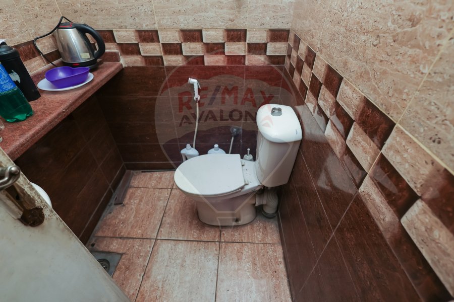 Shop for sale 80 m San Stefano (Abdel Salam Aref St.)