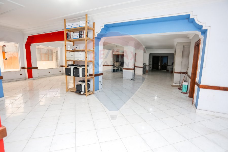 Commercial Unit for Sale or Rent 400 m agricultural road directly (in front of Alexandria International Airport)