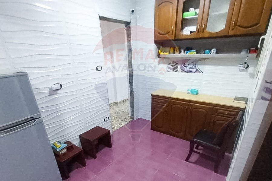 Licensed apartment for sale 200 m Roushdy (Abu Qir St)