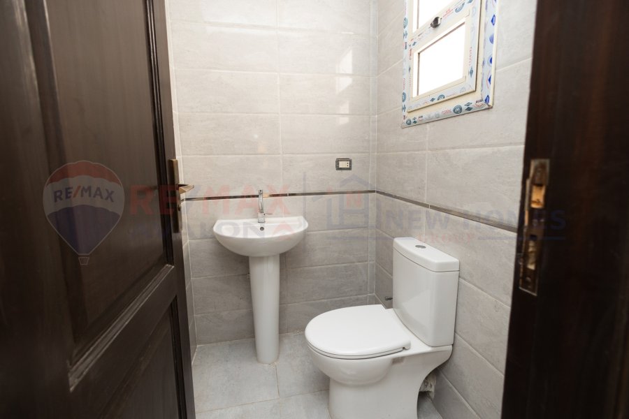 Apartment for rent 185 m Al-Ibrahimia (steps from Sporting Club)