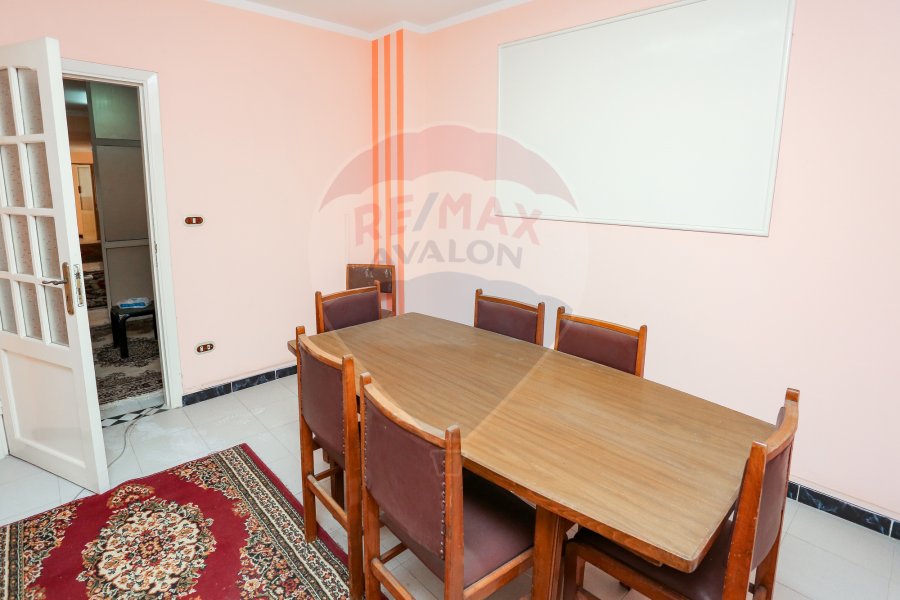 Administrative unite for rent 120 m Camp Caeser (College of Engineering St)