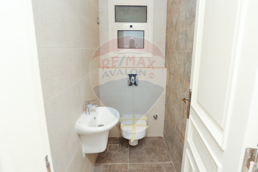 Apartment for Sale 195 m sporting (Abo qur st)