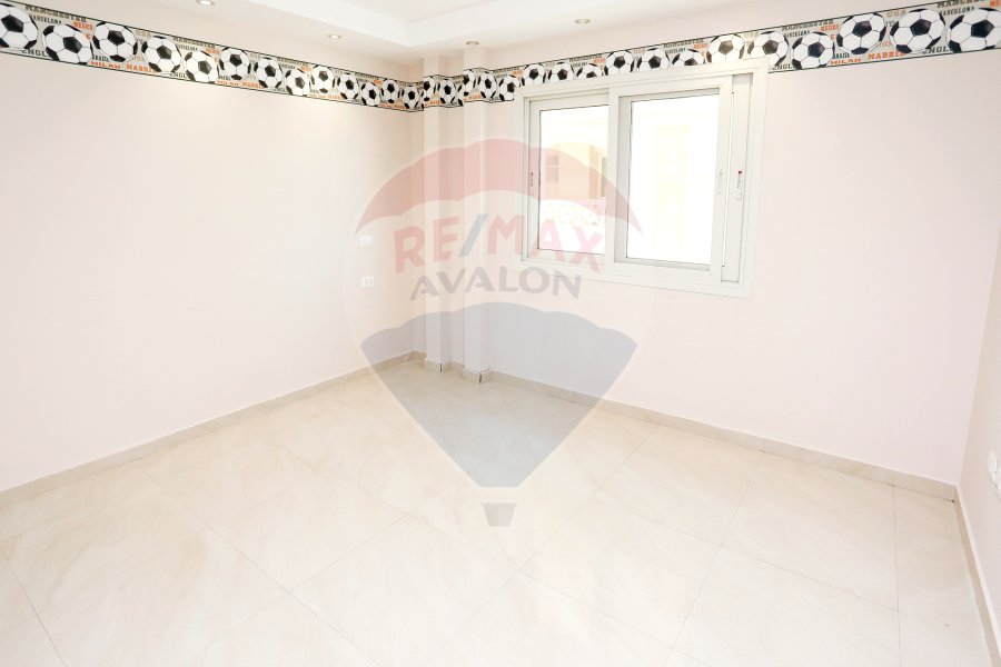 Apartment for rent 250 m Smouha (Solik Towers)