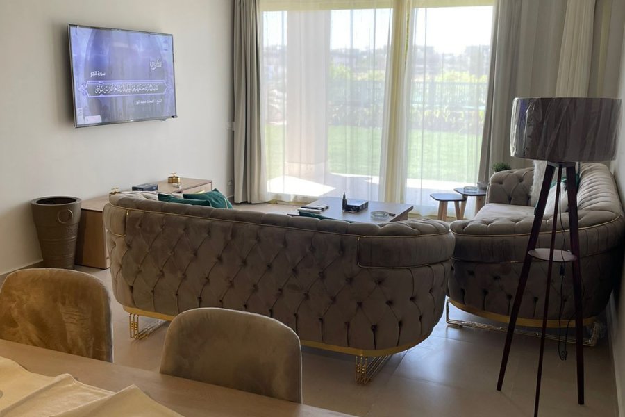 Ground floor chalet with garden for sale (Hacienda Bay - Sidi Abdel Rahman) 153 m + 218 m garden - 12,500.00 EGP (down payment + over)