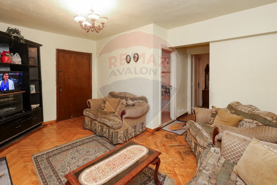 Apartment for sale 230 m Roushdy (El moaskar Al-Romani main st)