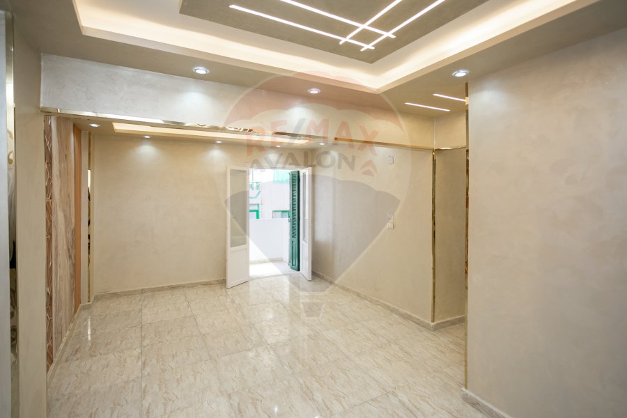Licensed apartment for sale 135 m Miami ( Branched from Gamal Abdelnasser St)
