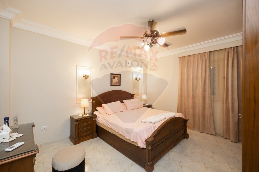 Ground chalet + Garden for Sale north coast (Granada village)