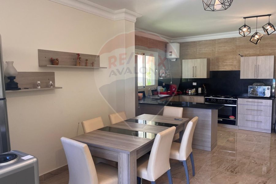 Stand alone villa for sale (Stella Heights) 245 m