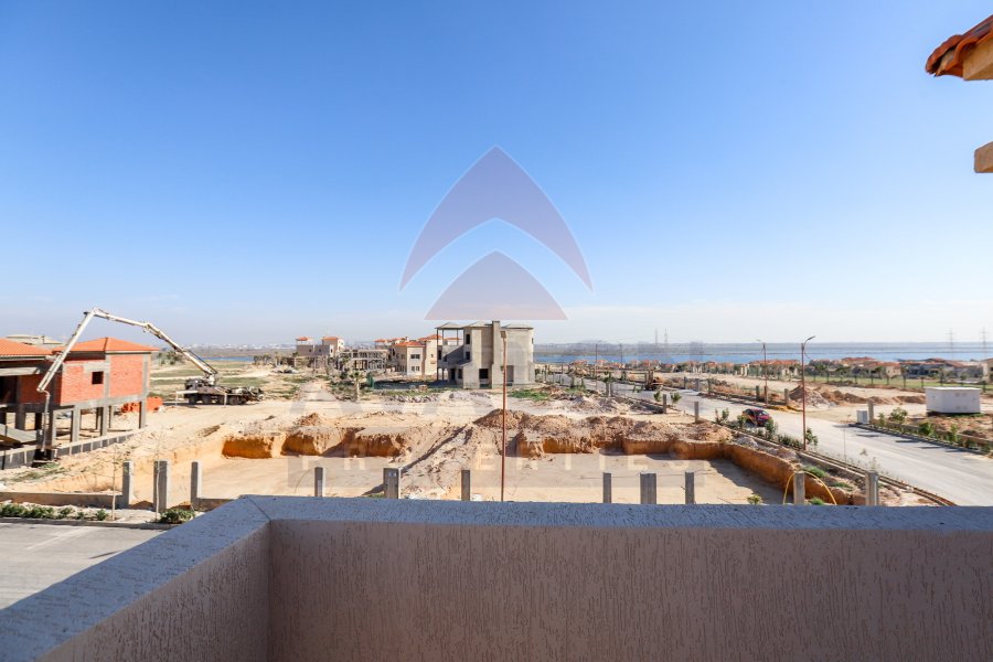 Twin house villa for sale 328m King Mariout - (Alex West Compound)