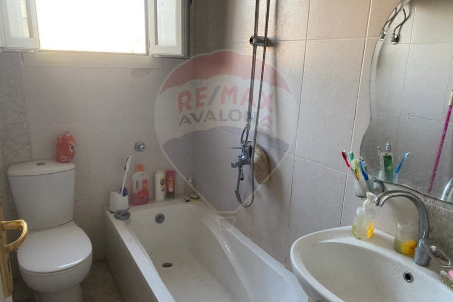 Chalet + roof for sale north coast (Marseilia Beach 1) 90 m + 90 m roof - 2,900,000 EGP