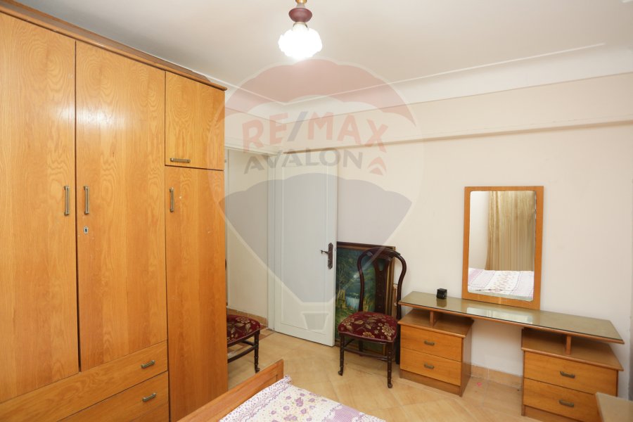 Apartment for sale 100 m Sidi Bishr (Khaled Ibn El Walid St)