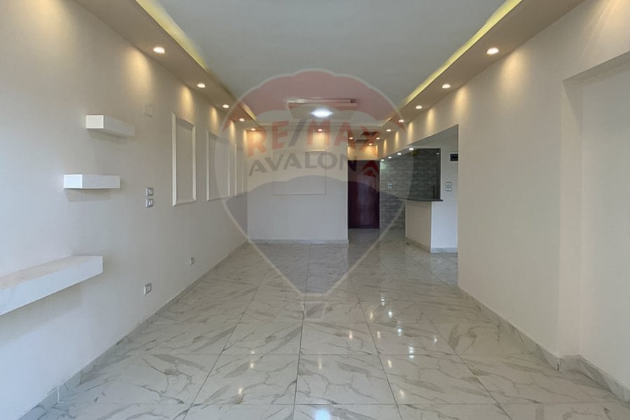 Apartment for sale 107 m Sidi Gaber (Officers housing - investment part)