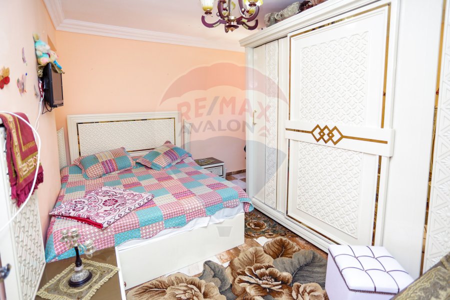 Apartment for sale 96 m Camp Caesar (Steps from the Faculty of Engineering.)