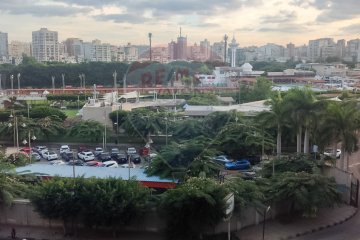 Apartment for sale 175 m Sporting (directly on the club)