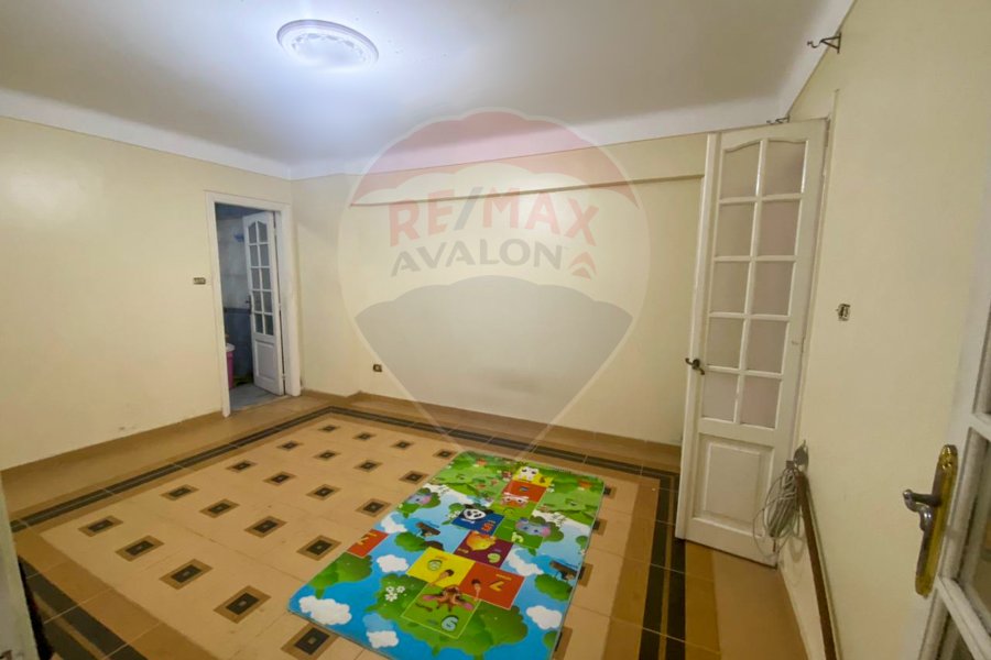 Apartment for sale 165 m Gleem (Ahmed Fathy st.) - 4,000,000 EGP