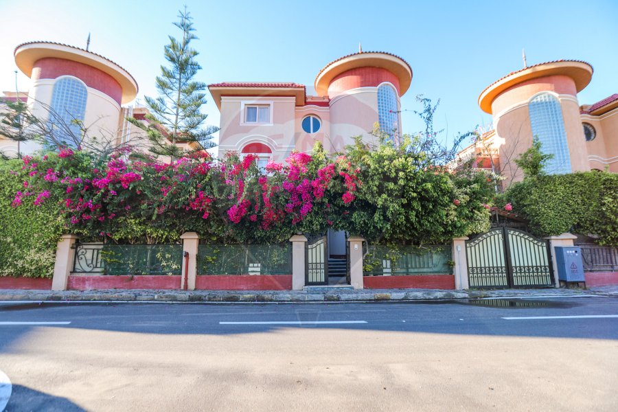 Villa for Rent 630 m King Mariout (compound El Orouba)
