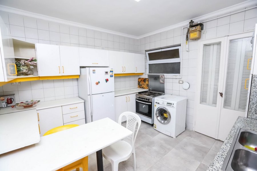 Furnitued Apartment for rent 160m Kafr Abdou (El-Esmailia St.)