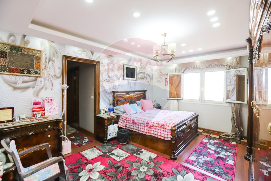 Apartment for sale 400 m Sporting ( Ahmed Alaam st.