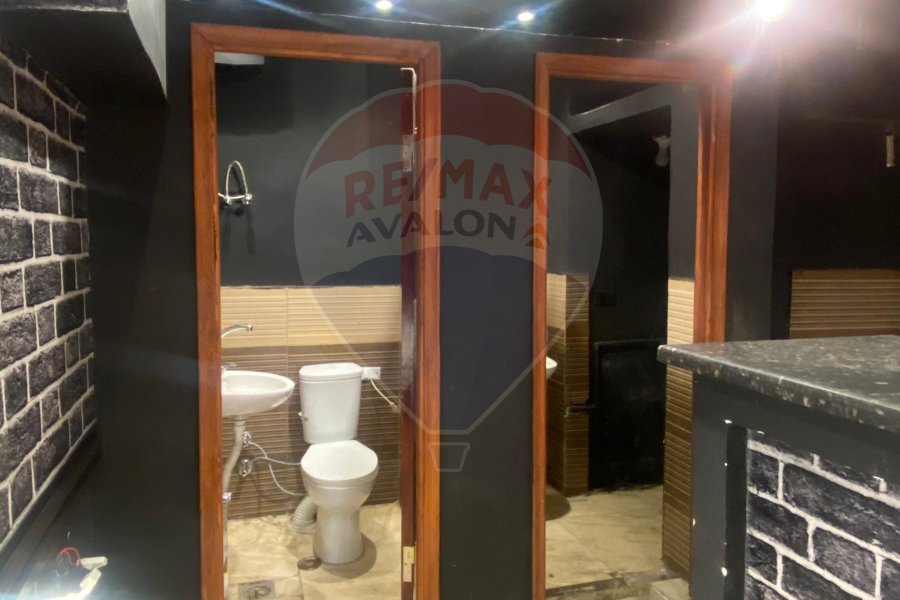 Shop for sale 60 m Glim (Zahran Rushdi St. - steps from Abu Qir St.)