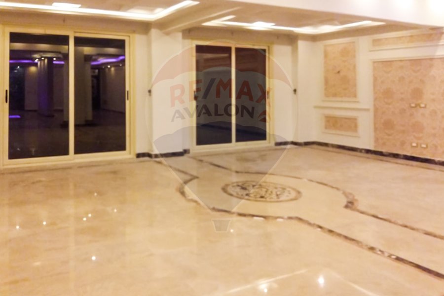 Apartment for sale 480 m Smouha (Mostafa Kamel St.)
