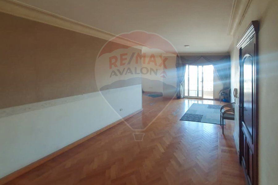 Apartment for sale 175 m Smouha (Police towers)