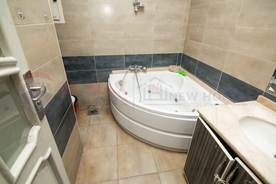 Apartment for sale 125 m Cleopatra (directly on the sea)-1