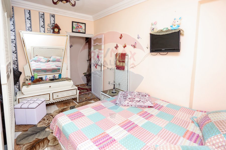 Apartment for sale 96 m Camp Caesar (Steps from the Faculty of Engineering.)