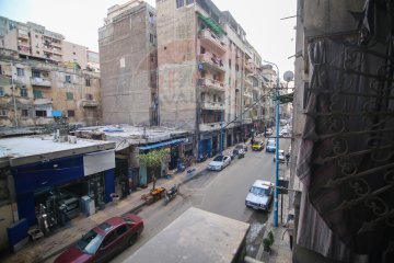 شقة للبيع 160 م كامب شيزار (ش بورسعيد)