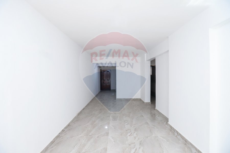 apartment for sale 120 Moharam Bek ( Sama Compound )