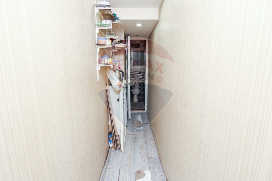 Administrative Unit for sale 125 m Cleopatra (PortSaied St)
