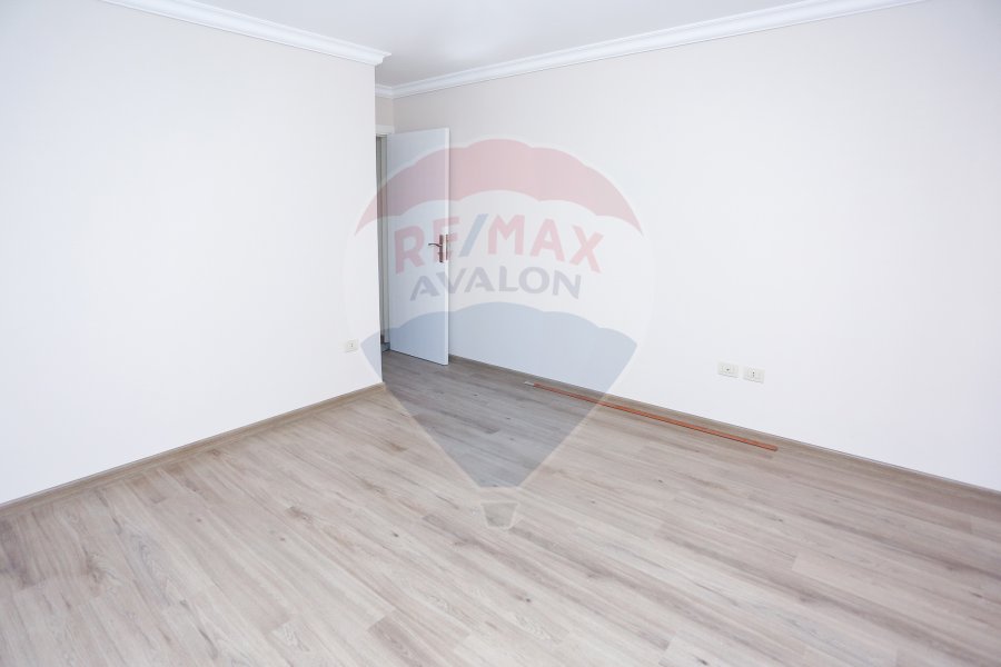 Apartment For Sale 174 m Smouha (East Towers Compound - Ryada St)