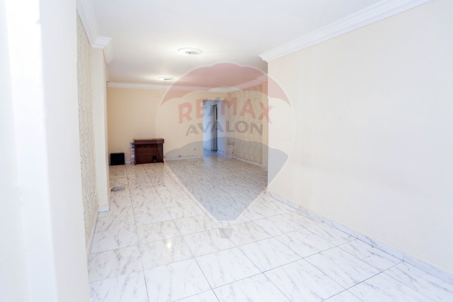 Administrative Apartment For Sale 115 m Smouha (Behind Sedi Gaber Station)