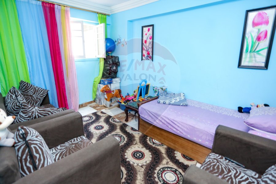 Apartment for sale 96 m Camp Caesar (Steps from the Faculty of Engineering.)